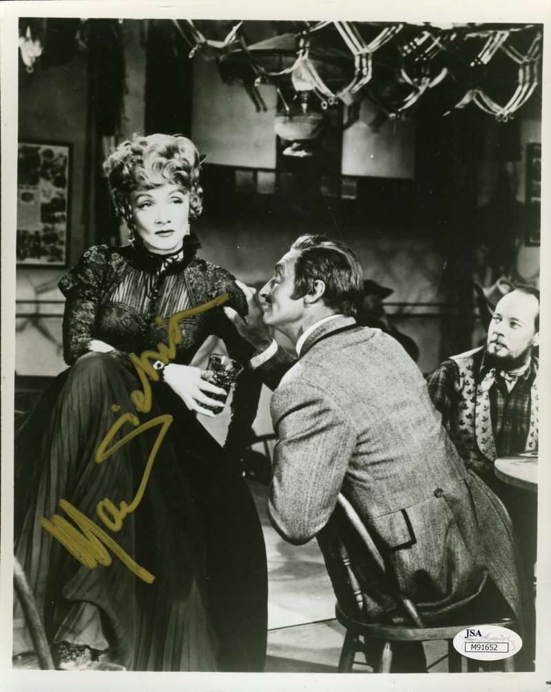 Marlene Dietrich Signed Jsa Certed 8x10 Photo Authenticated Autograph