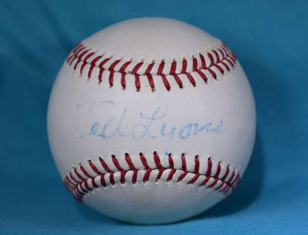 Ted Lyons Jsa Coa Hand Signed Authentic Autograph Baseball