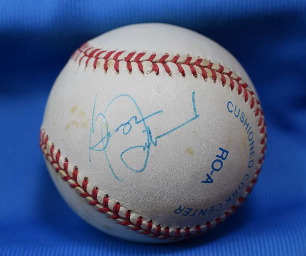 George Steinbrenner Jsa Autograph American League Oal Hand Signed Baseball