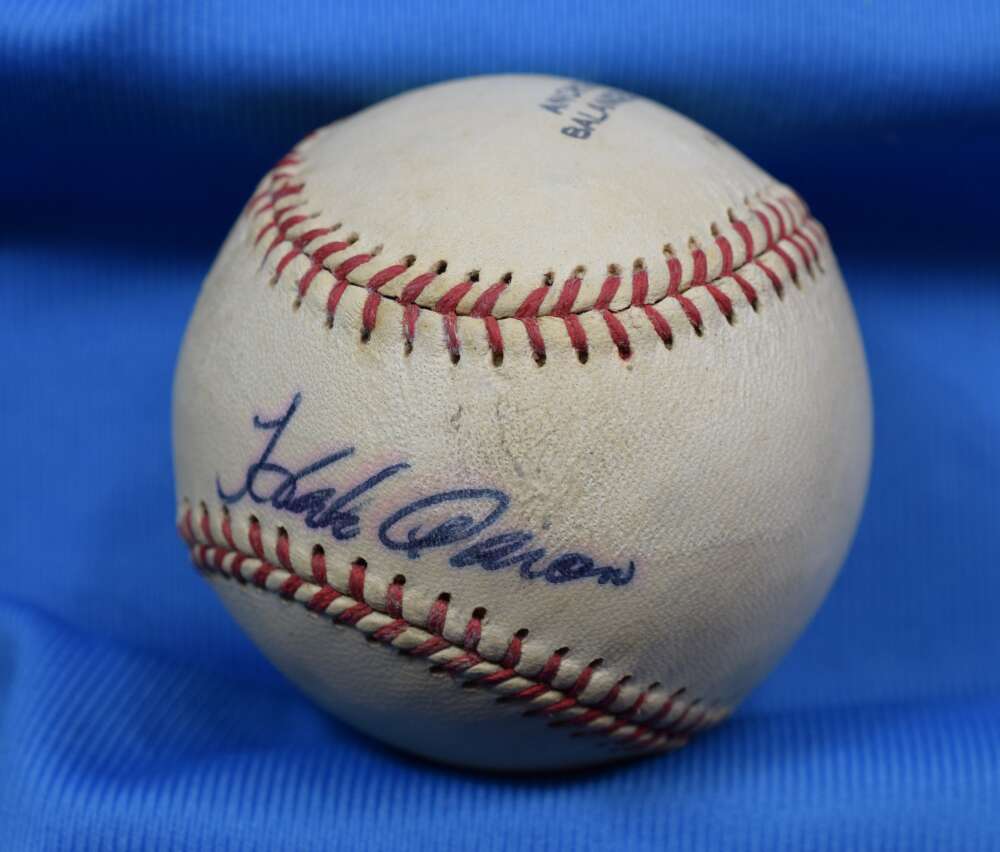 Hank Aaron JSA Coa Autograph 1970`s International League Signed BasebaLL