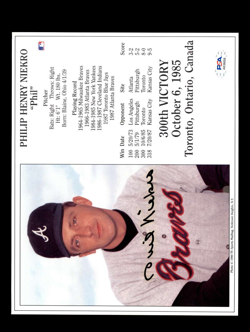 Phil Niekro PSA DNA Signed 8x10 300 Wins Photo Braves Autograph