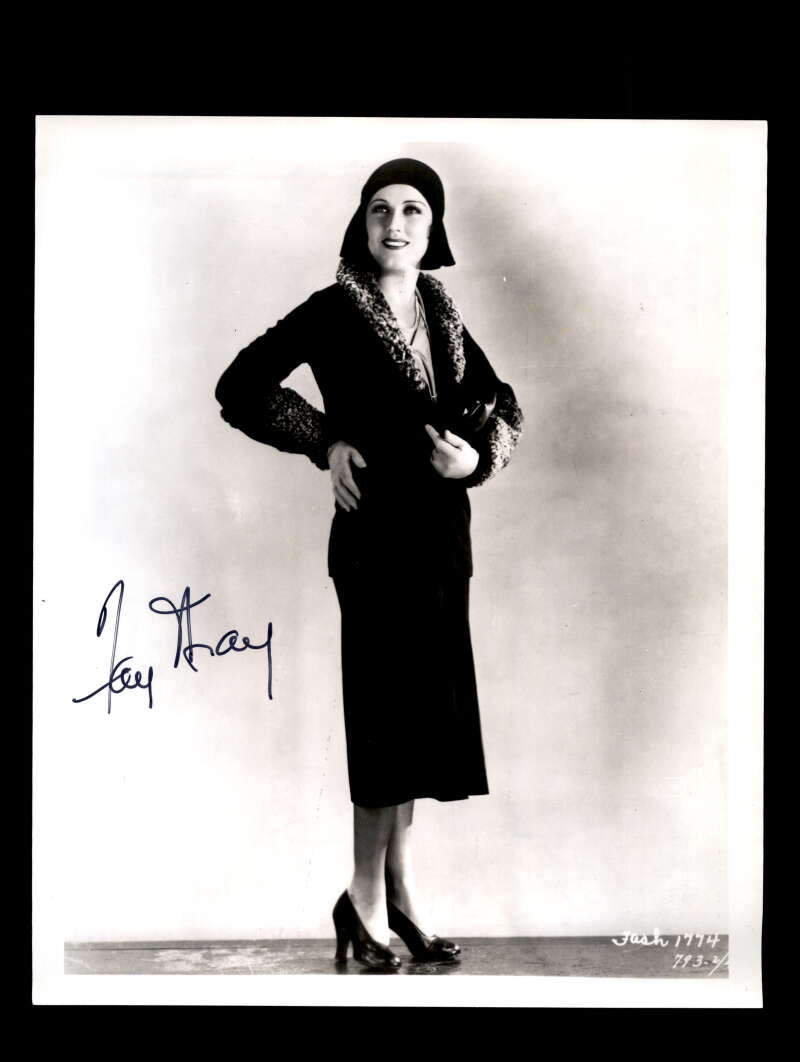 Fay Wray PSA DNA Cert Signed 8x10 Photo Autograph