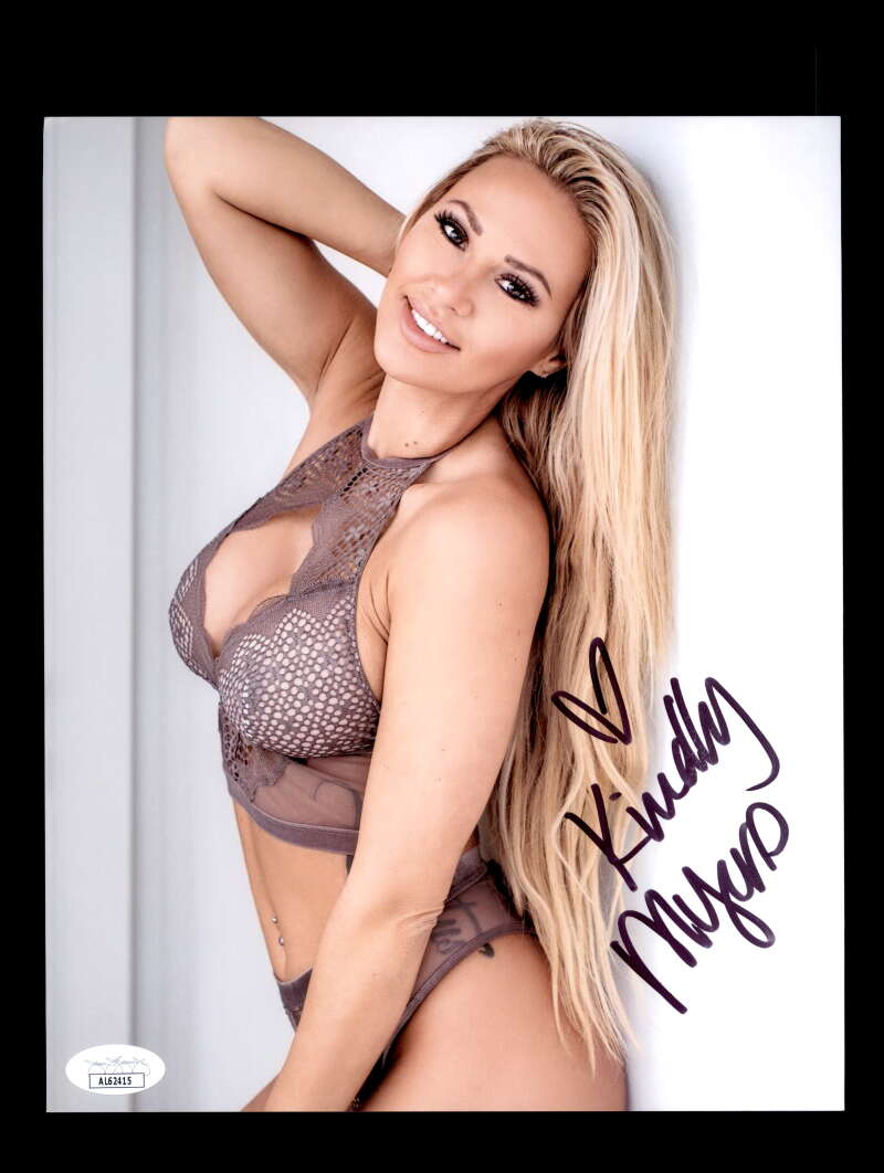 Kindly Myers JSA Cert Signed 8x10 Photo Autograph