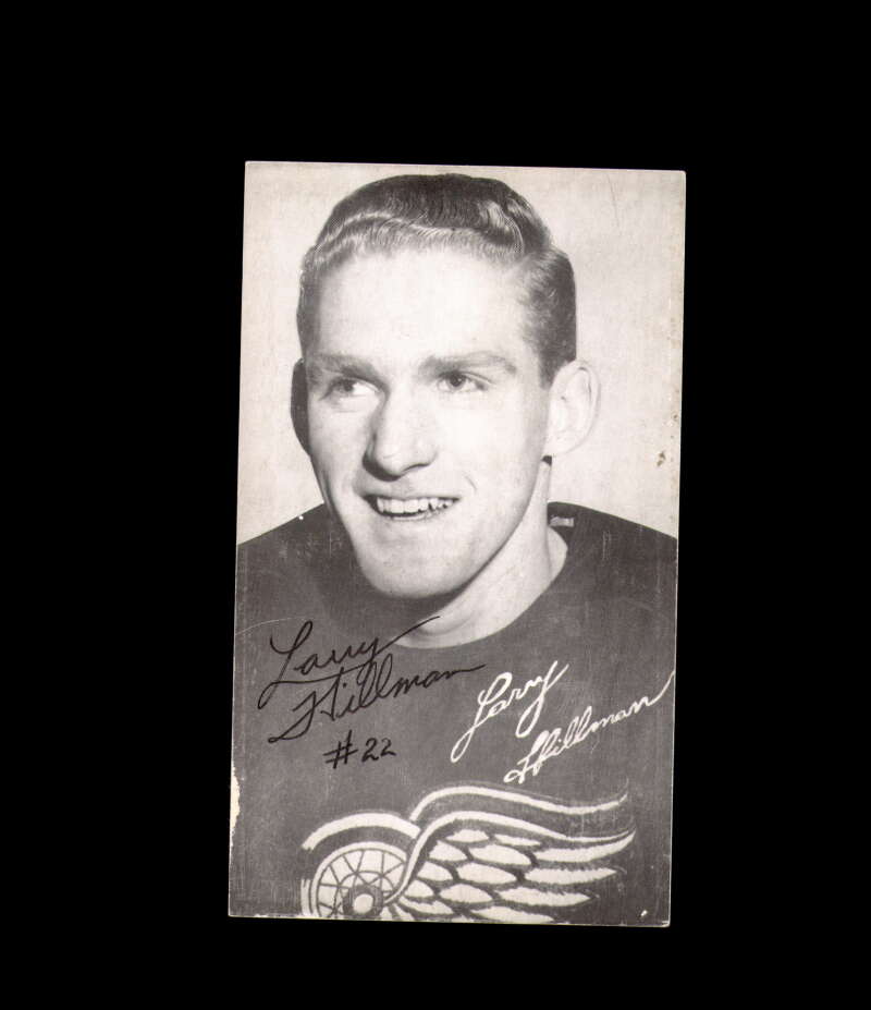 Larry Hillman Signed JD McCarthy Vintage Postcard 1950`s 60`s Detroit Red Wings Autograph