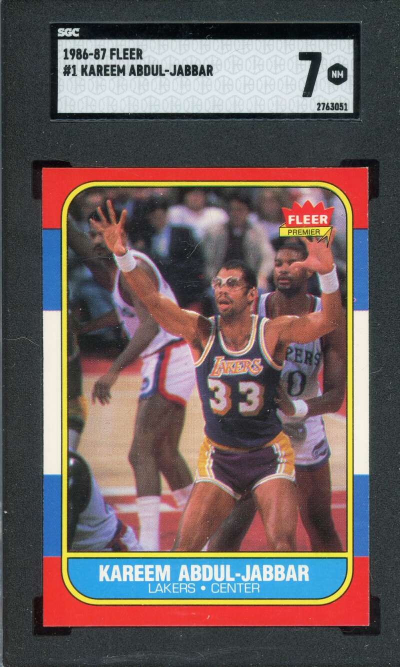 Kareem Abdul-Jabbar NM 7 SGC Grade 1986-87 Fleer