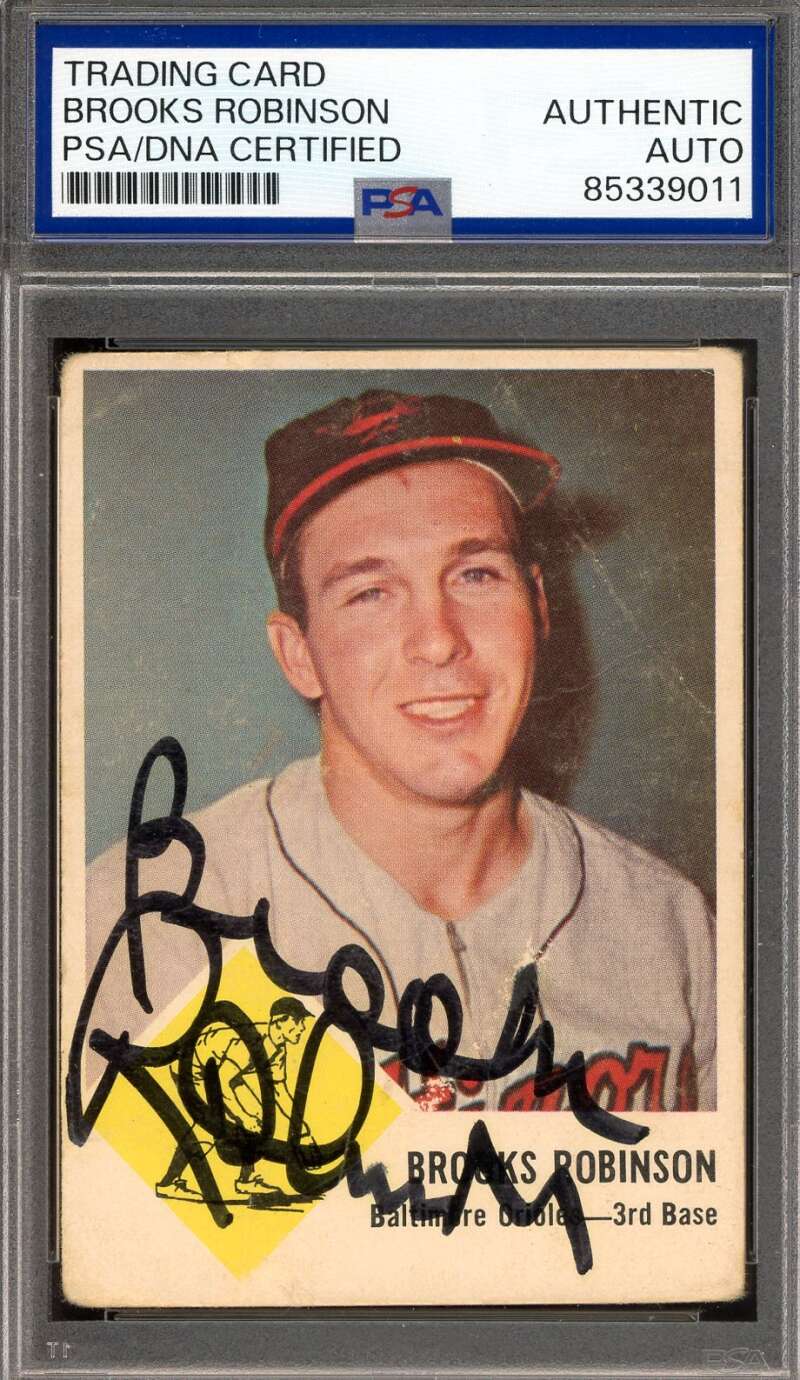 Brooks Robinson PSA DNA Vintage 1963 Fleer Autograph