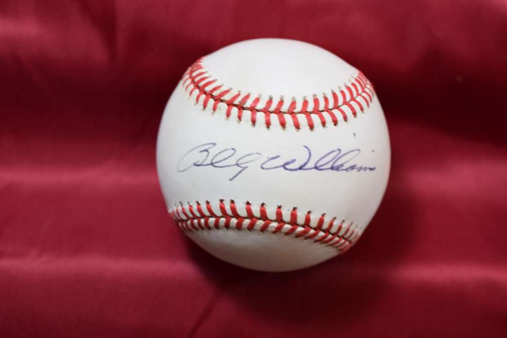 Billy Williams Autograph National League OAL Signed Baseball