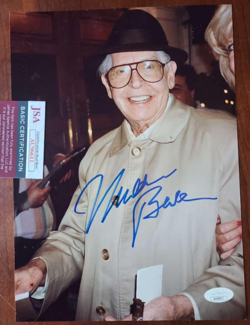 Milton Berle JSA Coa Signed 8x11 Photo Autograph