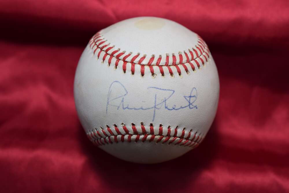 Robin Roberts Autograph American League OAL Signed Baseball