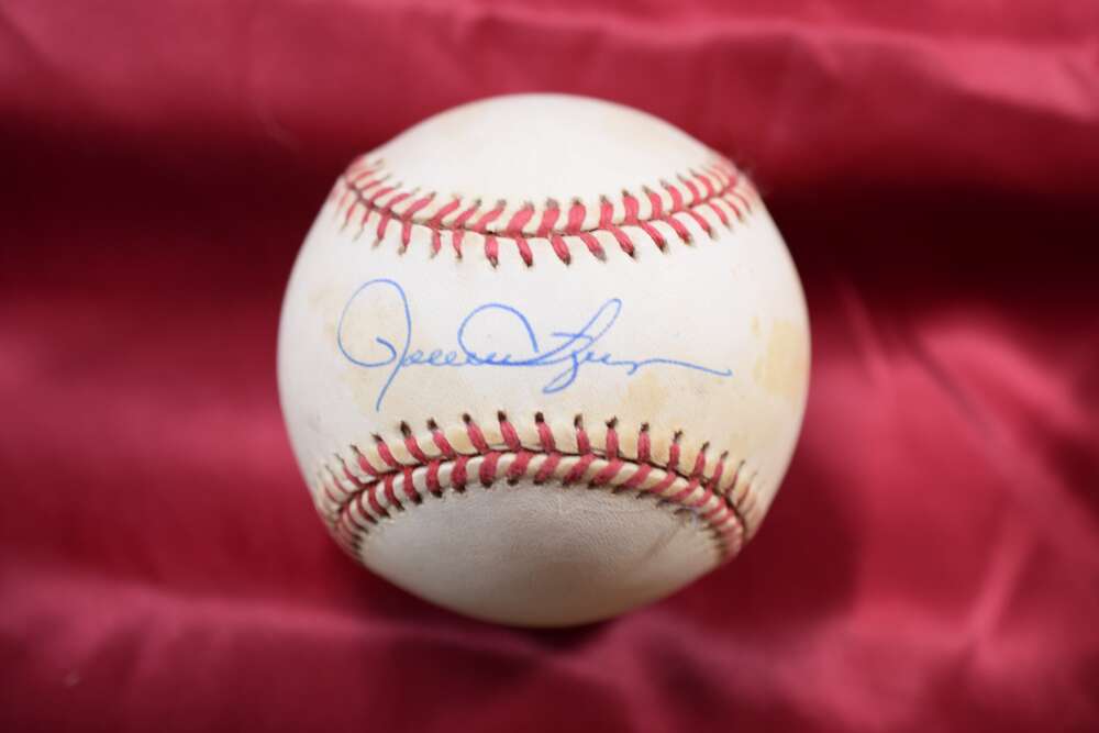 Rollie Fingers Autograph American League OAL Signed Baseball
