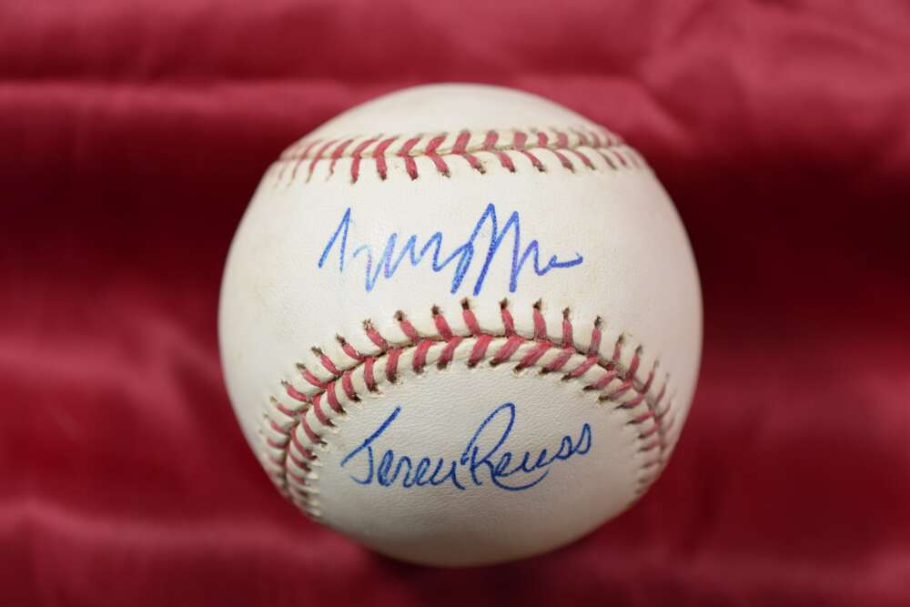 Tommy John Jerry Reuss Autograph Major League OML Signed Baseball