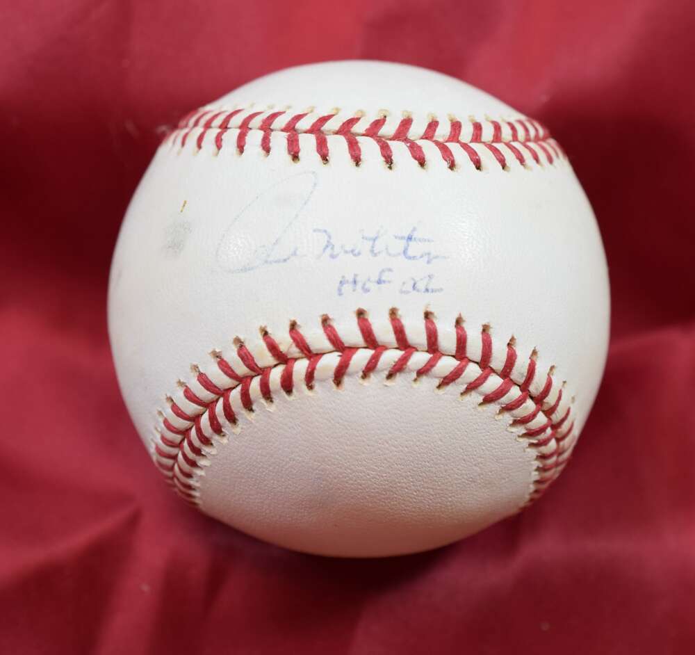 Paul Molitor Autograph Major League OML Signed Baseball HOF 04