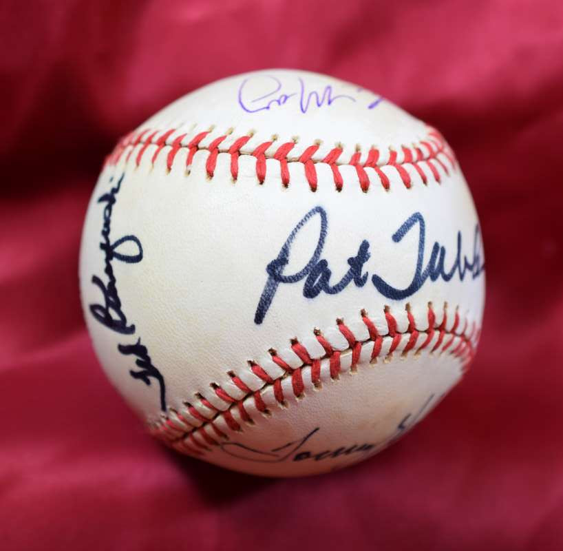 Ted Kluzewski May Helms Autograph Official National League ONL Signed by 4 Baseball