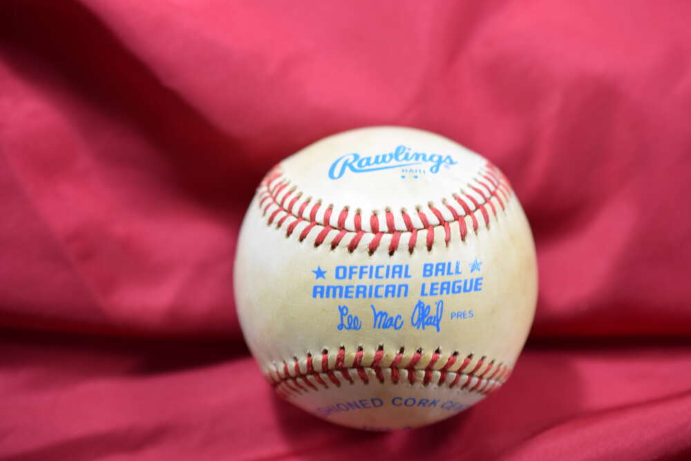 Gaylord Perry Autograph Mac Phail American League OAL Signed Baseball