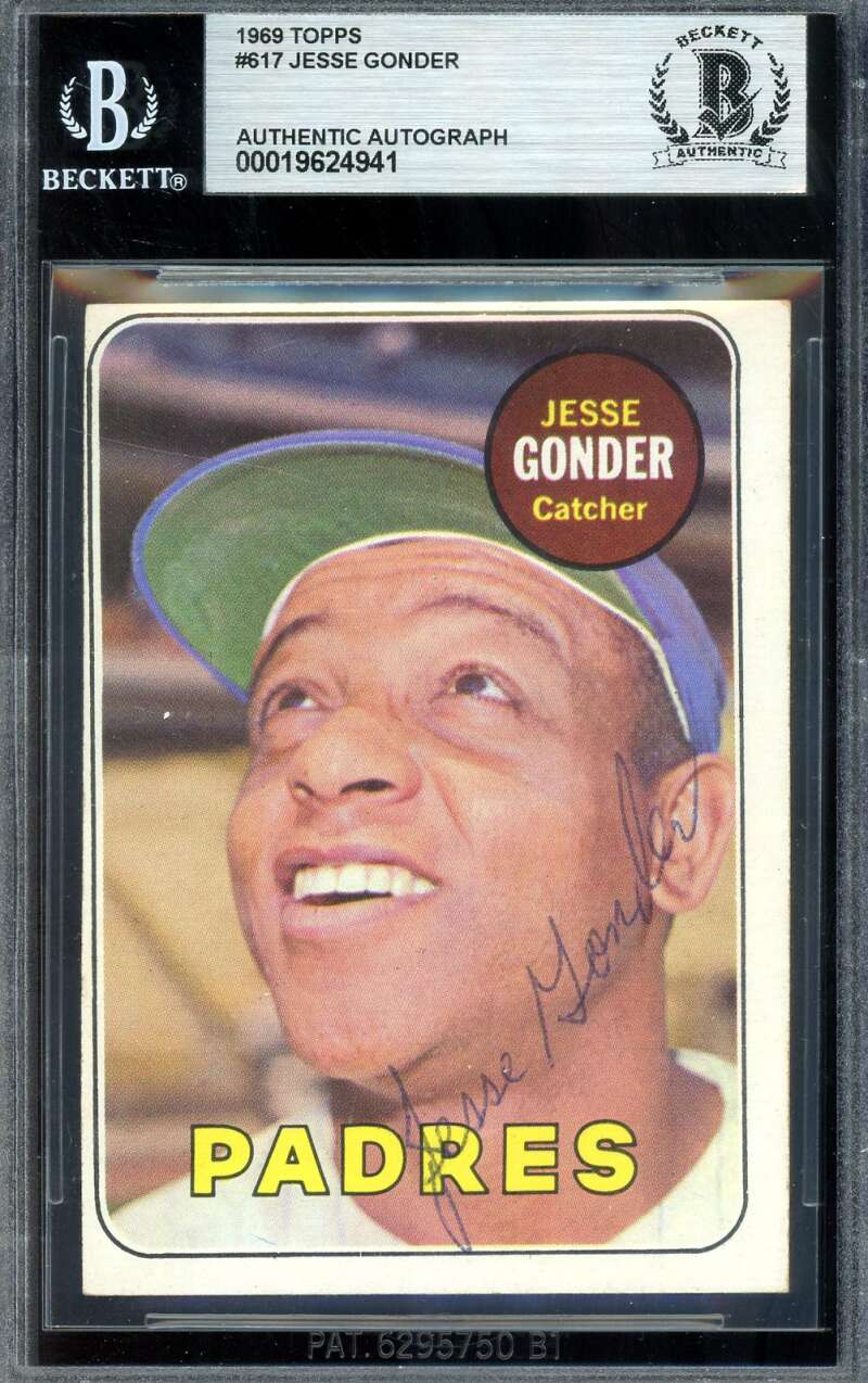 Jesse Gonder Beckett BAS Signed 1969 Topps Autograph Pilots