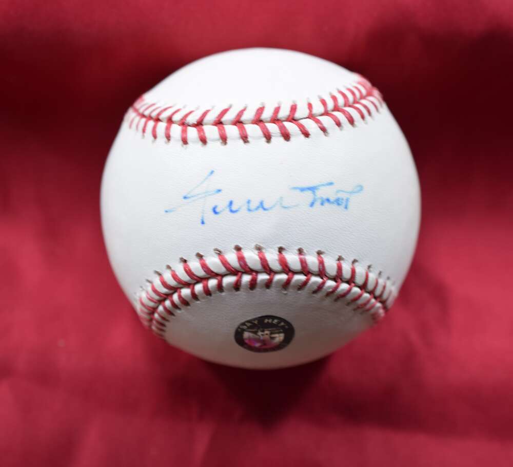 Willie Mays Sey Hey Cert Autograph Major League OML Signed Baseball