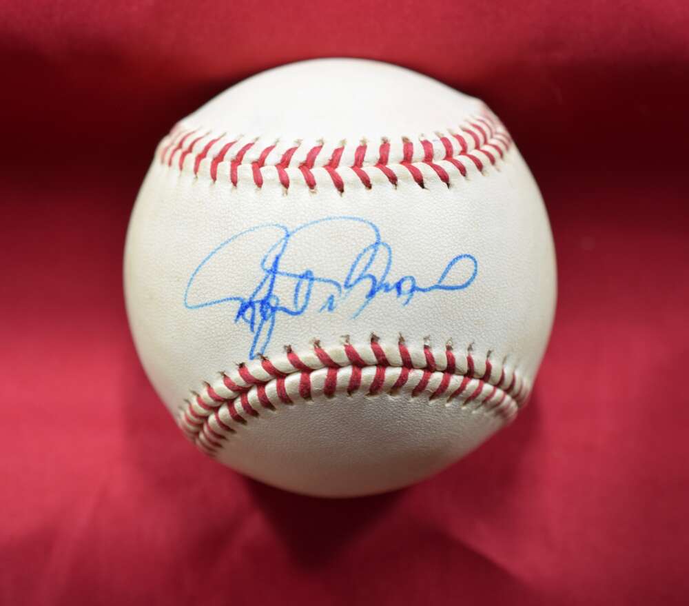Rafael Palmeiro Autograph Unofficial Signed Baseball