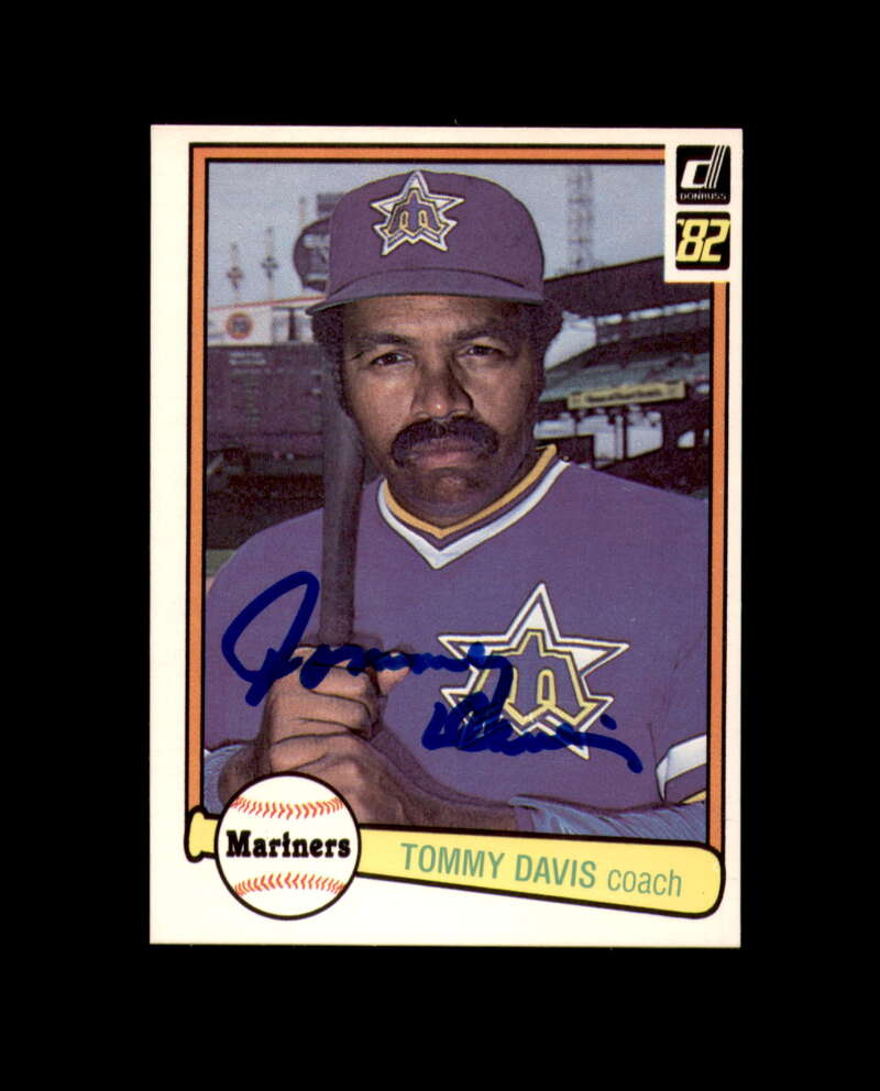 Tommy Davis Signed 1982 Donruss Seattle Mariners Autograph
