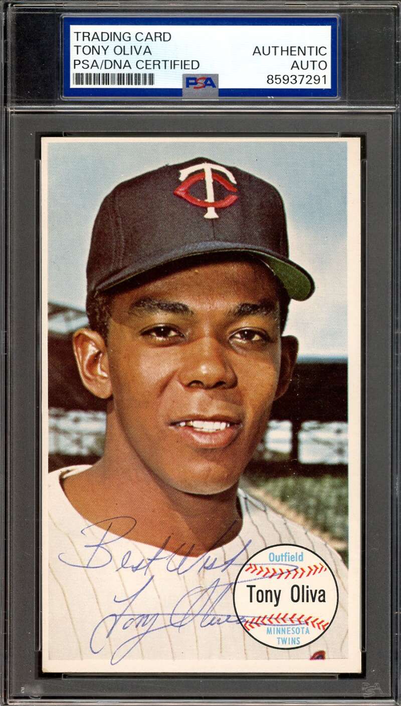 Tony Oliva PSA DNA Signed 1964 Topps Giants Autograph