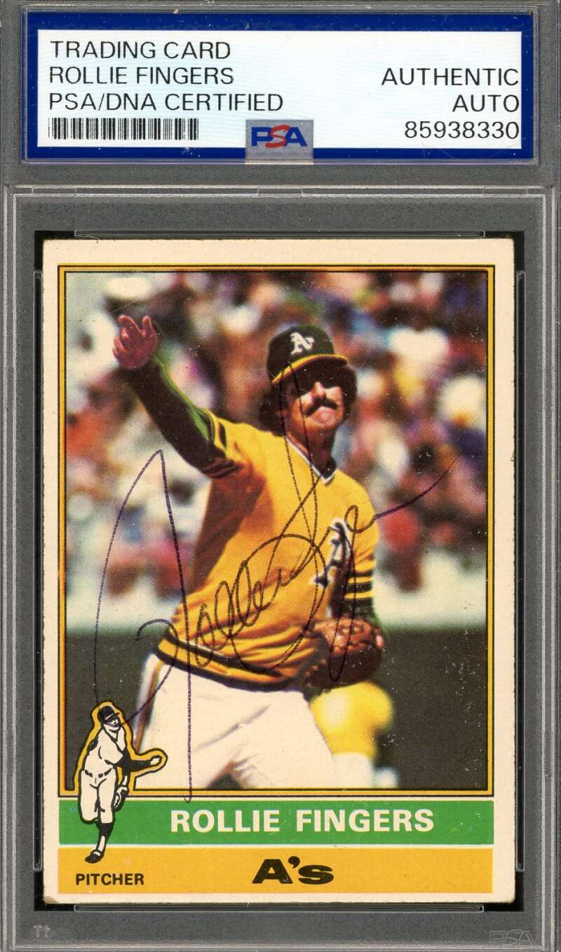 Rollie Fingers PSA DNA Vintage Signed 1976 Topps Autograph