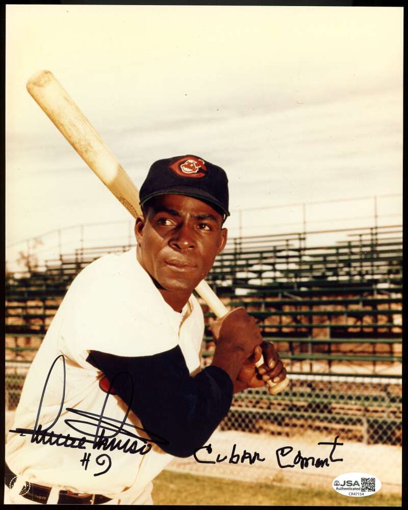 Minnie Minoso JSA Coa Signed 8x10 Photo Cleveland Autograph