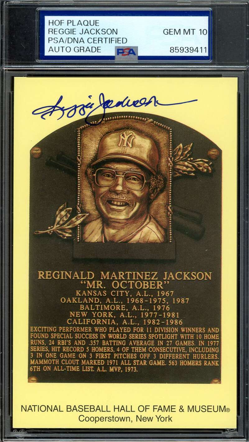Reggie Jackson Gem Mint 10 PSA DNA Signed Gold Hall of Fame Plaque Postcard Autograph