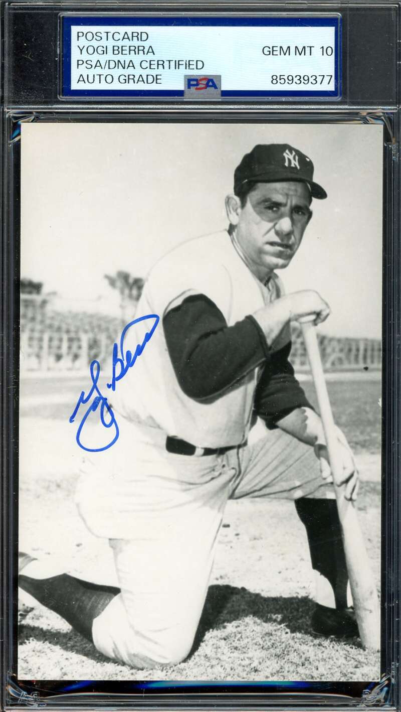 Yogi Berra Gem Mint 10 PSA DNA Signed Photo Postcard Autograph