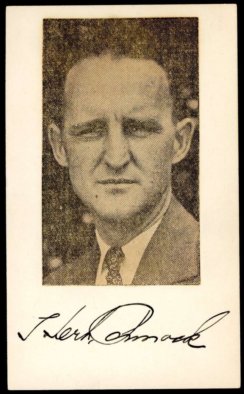 Herb Pennock PSA DNA Loa Signed 3x5 Index Card With Photo  Nice Autograph