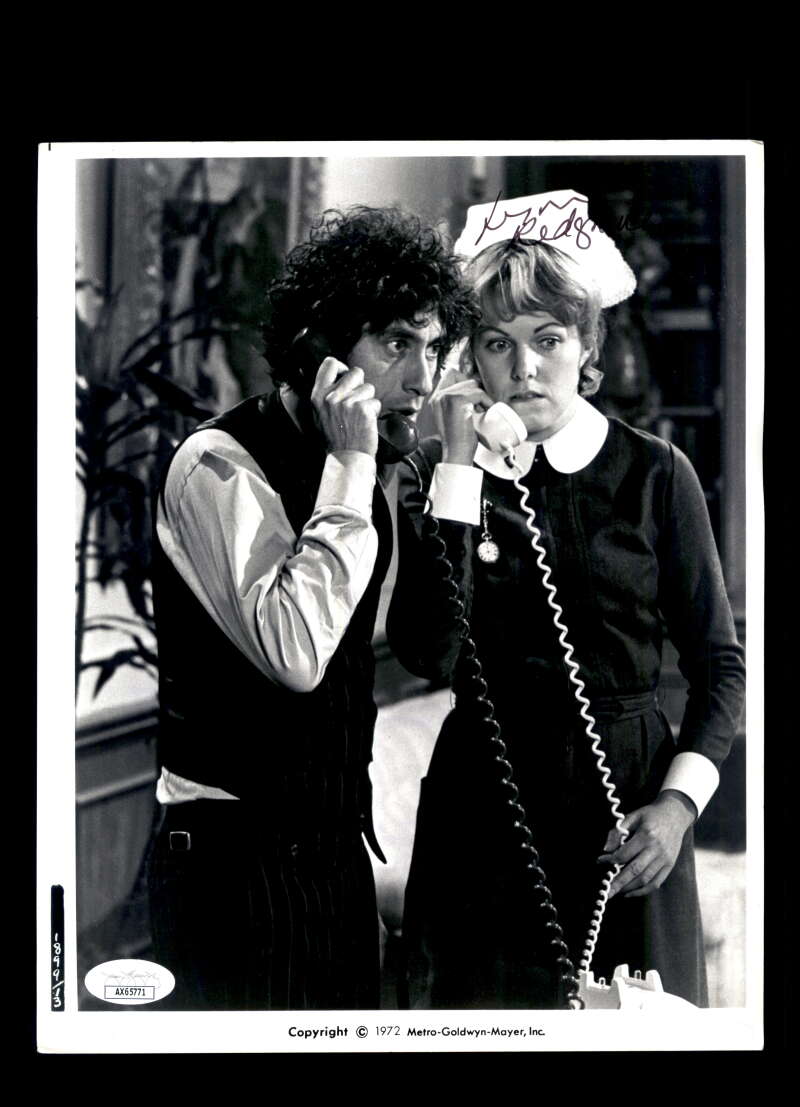 Lynn Redgrave JSA Coa Signed 8x10 Photo Autograph