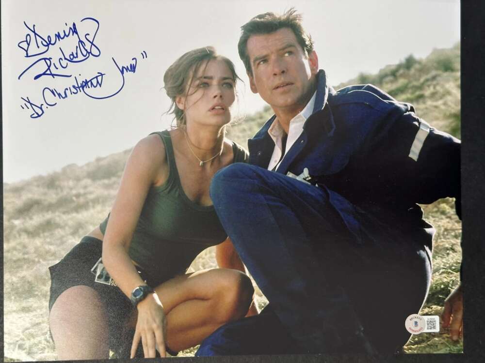 Denise Richards Beckett BAS Signed 11x14 Photo Autograph
