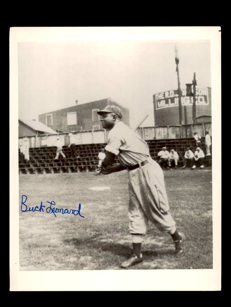 Buck Leonard Signed 8x10 Photo Autograph