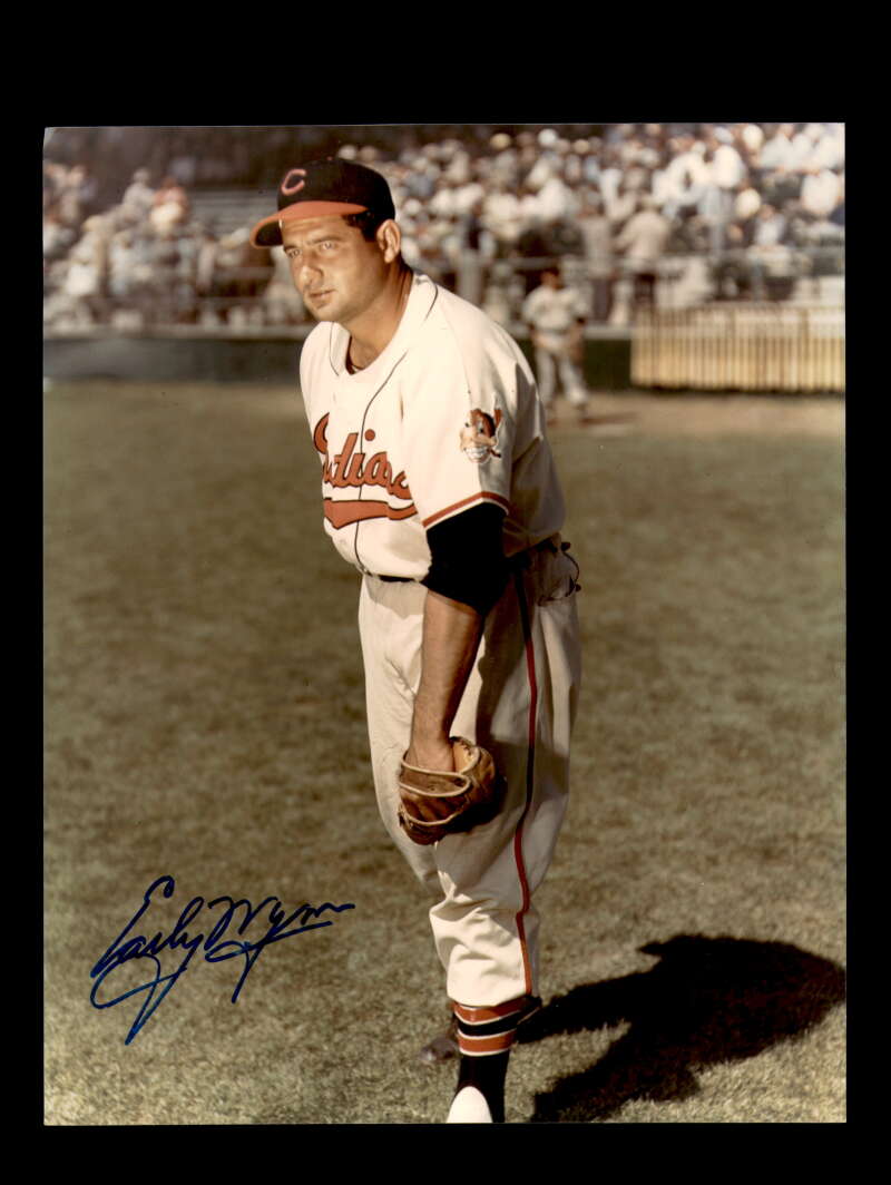 Early Wynn Signed 8x10 Photograph Autograph Cleveland