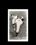 Jim Hearn Signed 4x5 Brace Photo Giants Autograph