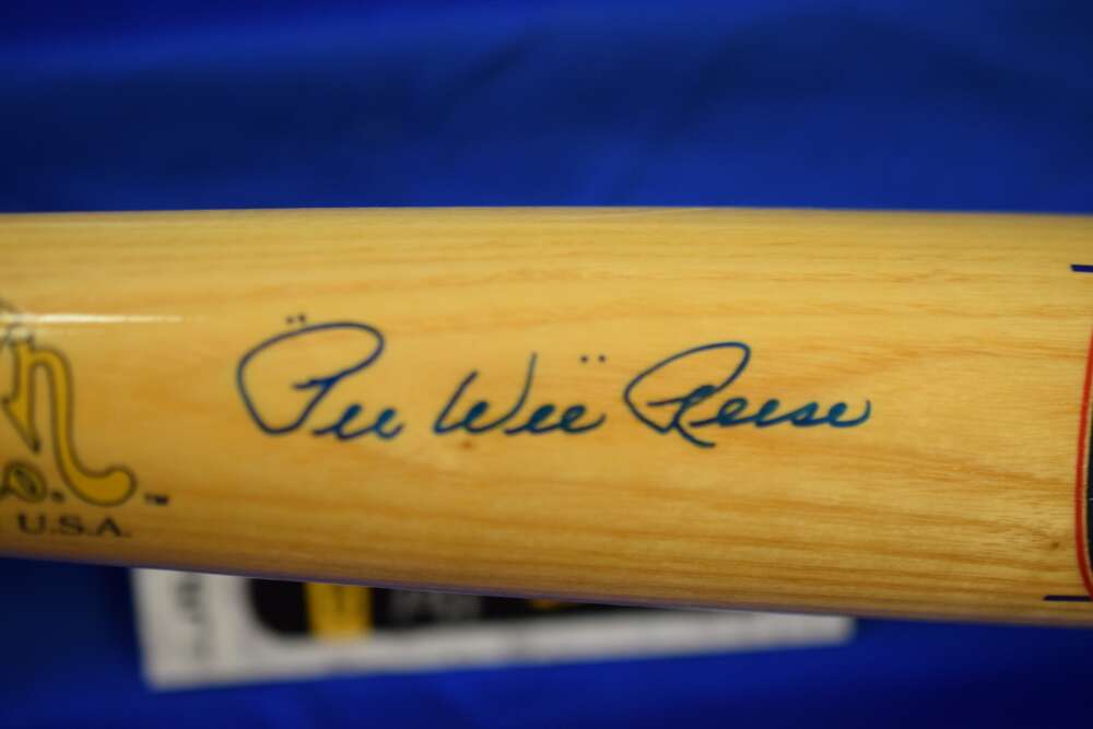 Pee Wee Reese JSA Coa Autograph Cooperstown Bat Signed