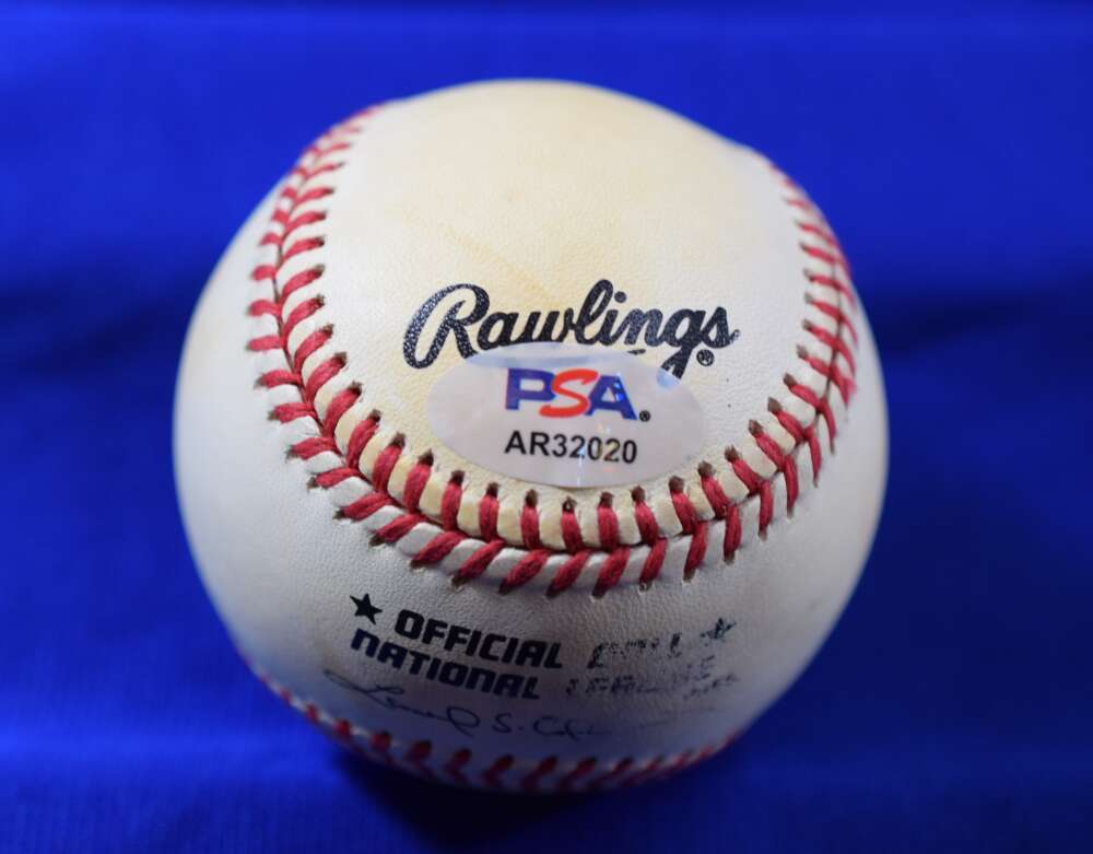Stan The Man Musial PSA DNA Autograph National League Signed Baseball ONL