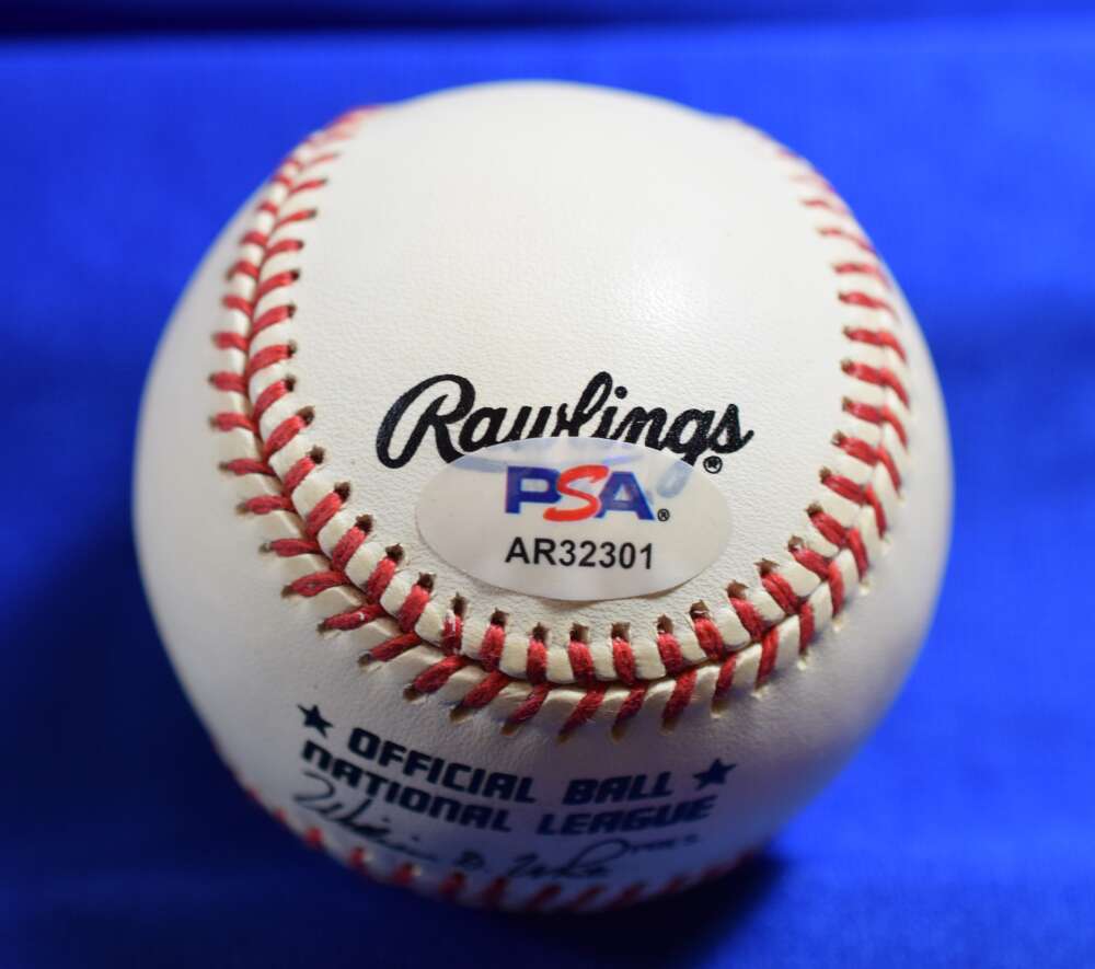 Pee Wee Reese PSA DNA Autograph National League Signed Baseball ONL