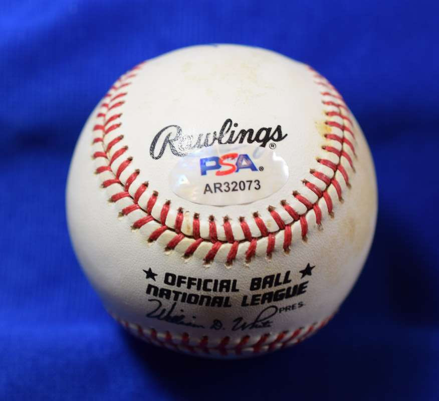Mike Schmidt PSA DNA Autograph National League Signed Baseball ONL