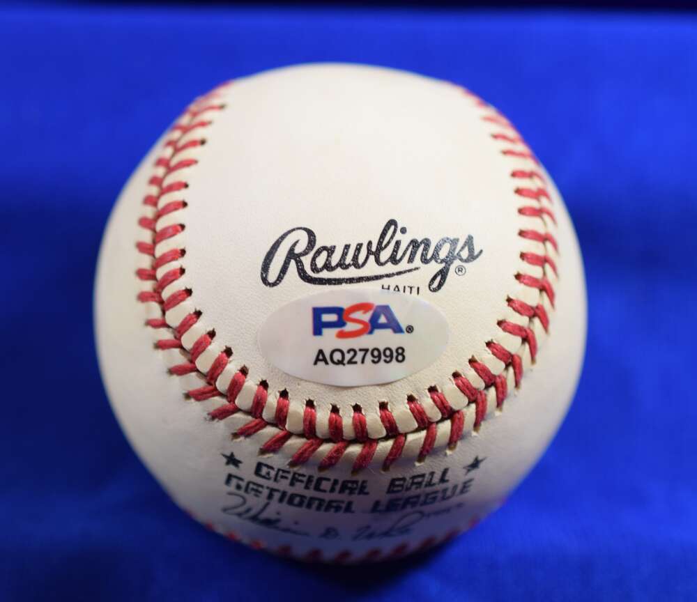 Willie Mays PSA DNA Autograph National League Signed Baseball ONL