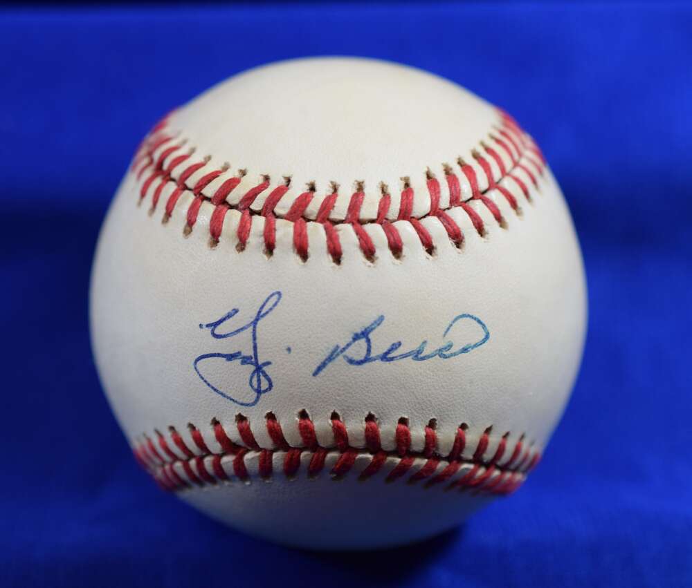 Yogi Berra PSA DNA Autographed National League Signed Baseball ONL