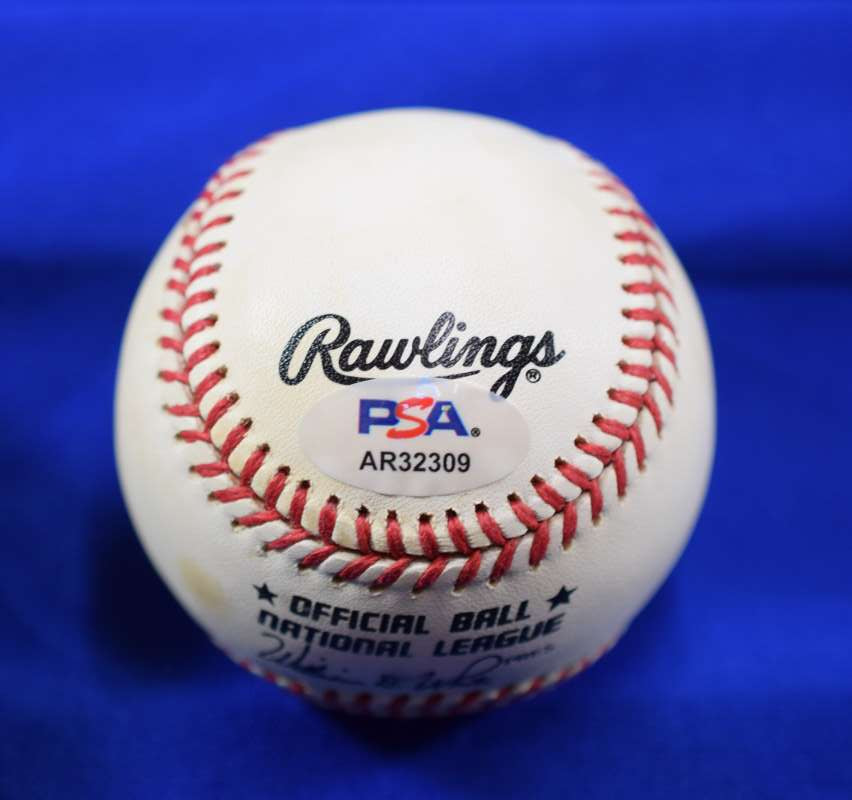 Mike Schmidt PSA DNA Autograph National League Signed Baseball ONL 1