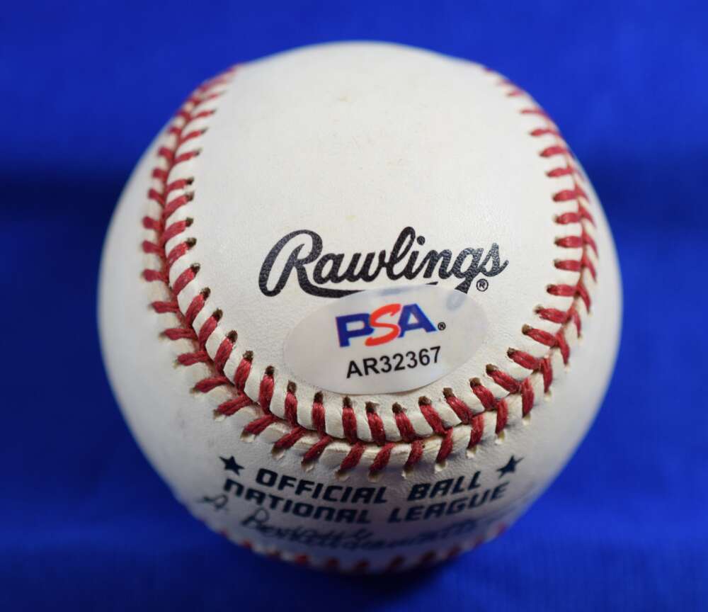 Johnny Bench PSA DNA Autograph National League Signed Baseball ONL 1