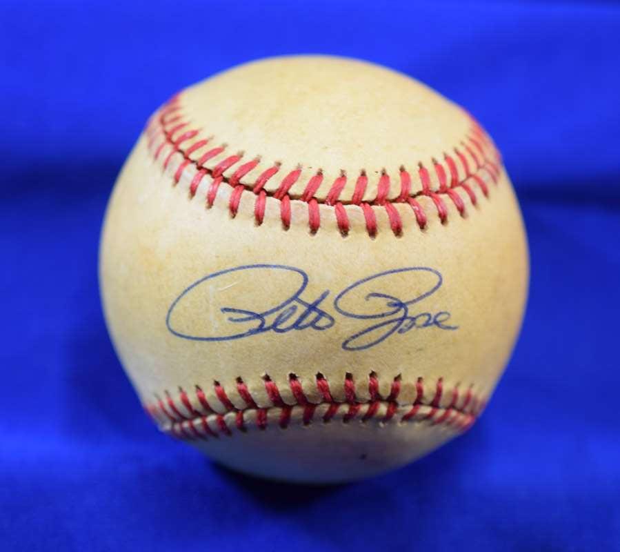 Pete Rose PSA DNA Autograph National League Feeney Signed Baseball ONL 2