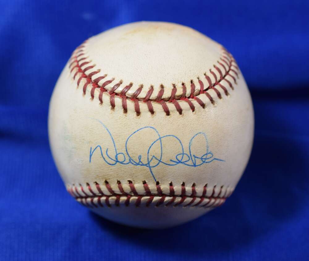 Derek Jeter PSA DNA Autograph Game Used Major League Signed Baseball