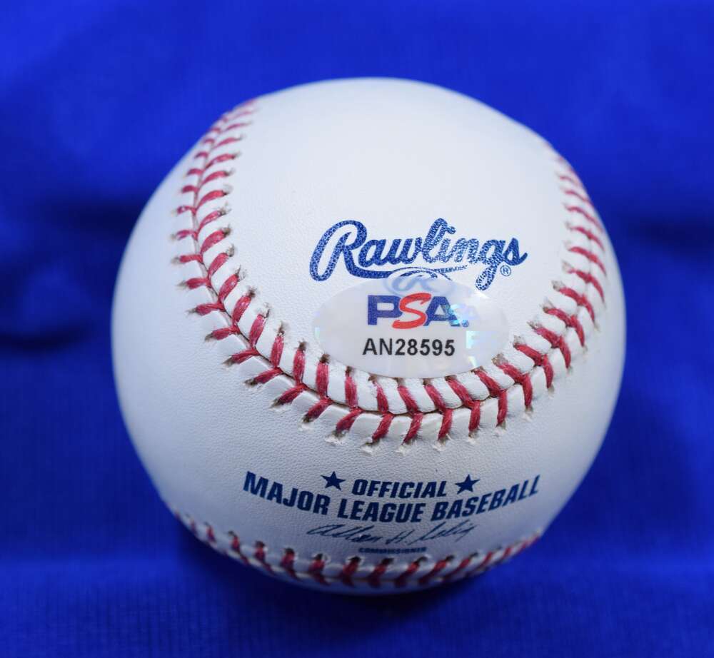 Yogi Berra PSA DNA Autograph Major League Signed Baseball OML