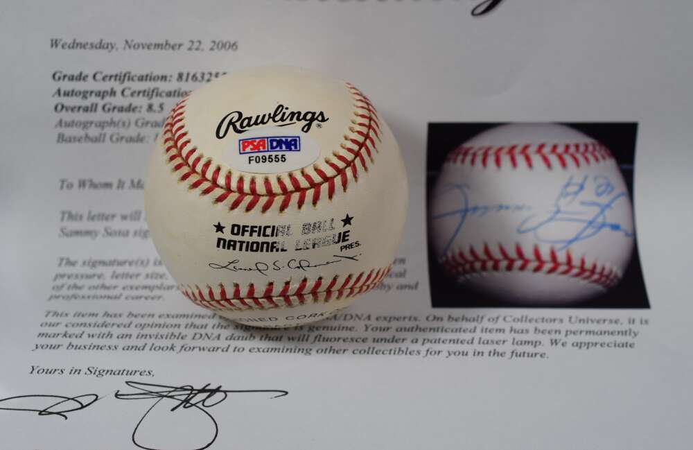 Sammy Sosa Mint 9 PSA DNA Autograph National League Signed Baseball ONL
