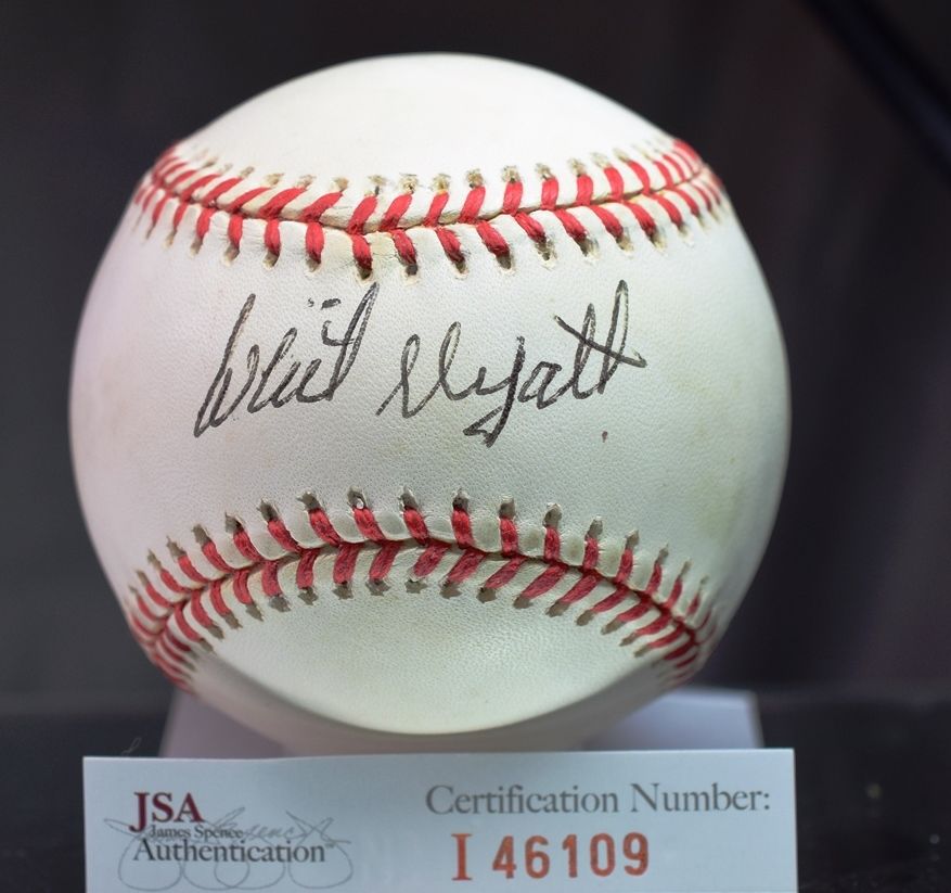 Whit Wyatt Signed Jsa Authenticated National League Baseball Autograph