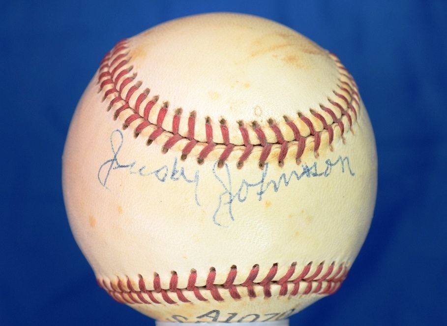 Judy Johnson Psa/dna Authenticated Signed Baseball Autograph